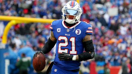 Jordan Poyer runs on field