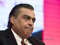 Mukesh Ambani's attempt to crack a hard nut new headache for Airtel investors