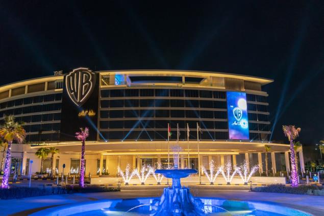 Warner Bros Unveil '10-Year Plan' to Relaunch its DC Superhero Films Batman, Superman