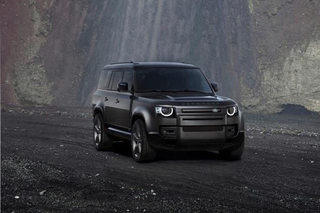 Land Rover Expands Defender Range, Introduces Defender 130 Outbound