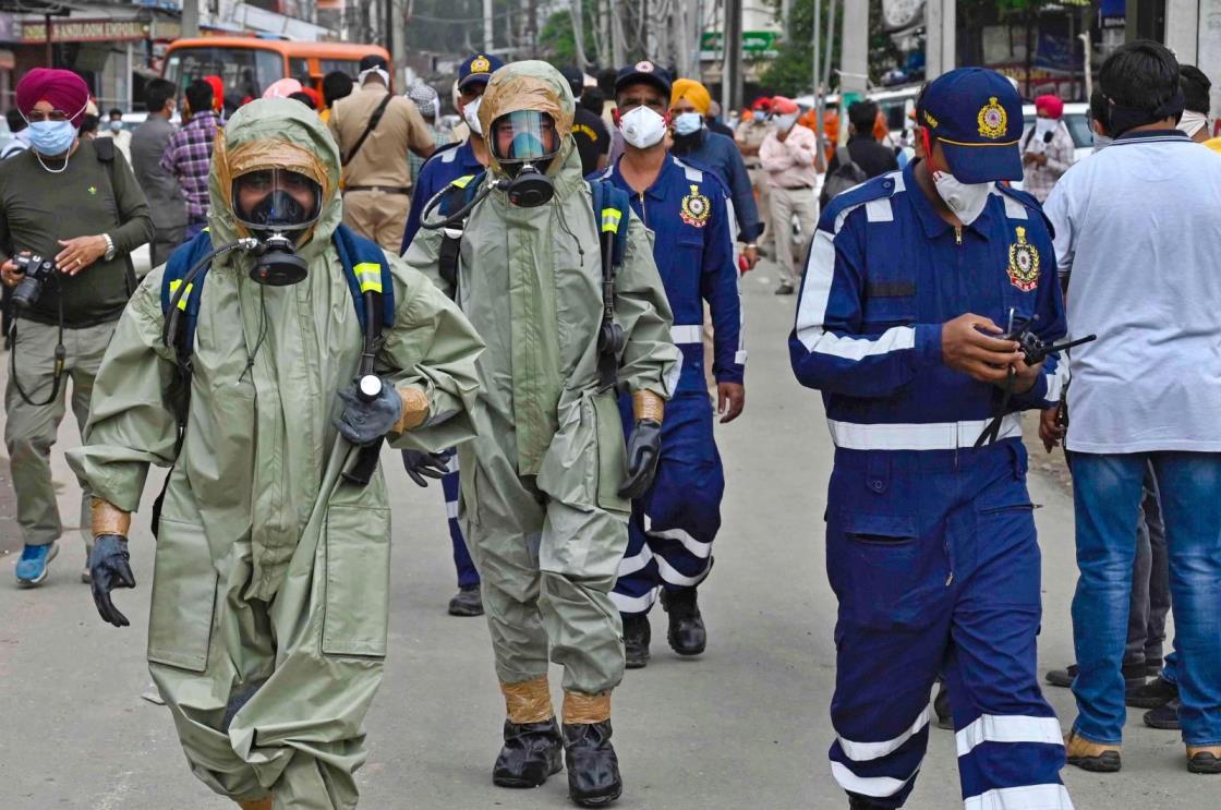 Natio<em></em>nal Disaster Respo<em></em>nse Force (NDRF) perso<em></em>nnel arrive to inspect the gas leak accident at a factory in Ludhiana, India, April 30, 2023. ()