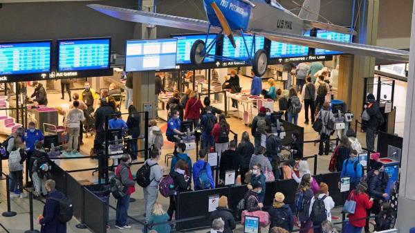 A man made a fake bomb threat after missing his flight at Pittsburgh Internatio<em></em>nal Airport, officials said. (AP Photo/Gene J. Puskar)