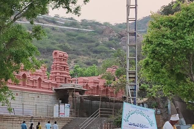 Andhra Pradesh's Yanganti Temple 'Defies' Science And Logic, Here's How