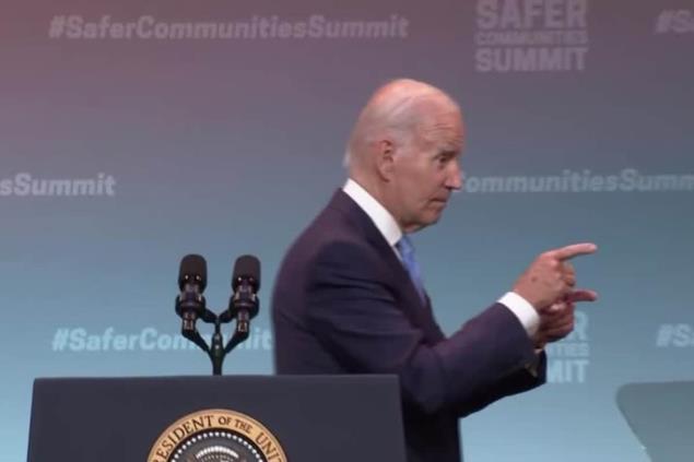 'God Save the Queen': Biden Baffles Supporters With an Off-the-Cuff Remark