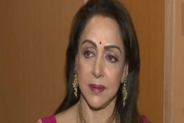 BJP MP Hema Malini Demands Ban on Illegal Co<em></em>nstruction in Low-lying Areas Along Yamuna